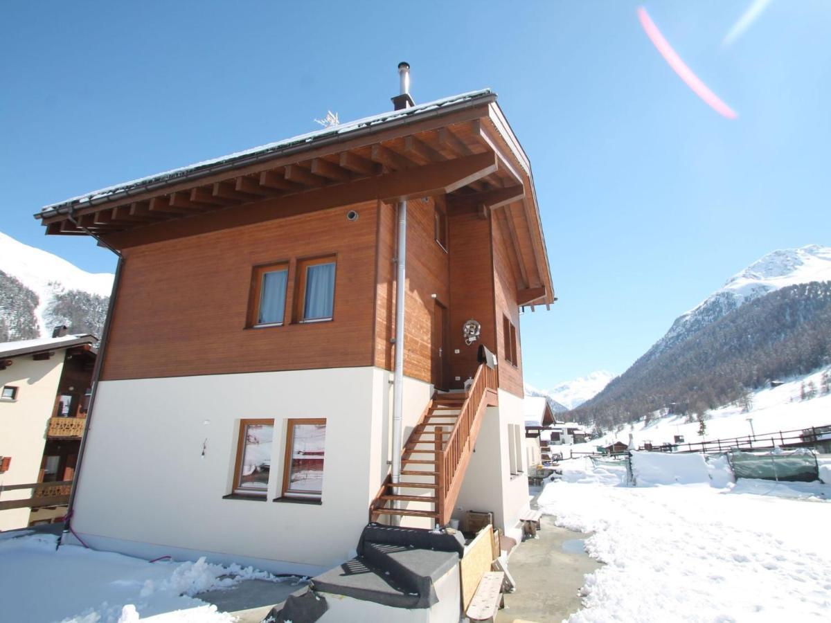 Large In Livigno
