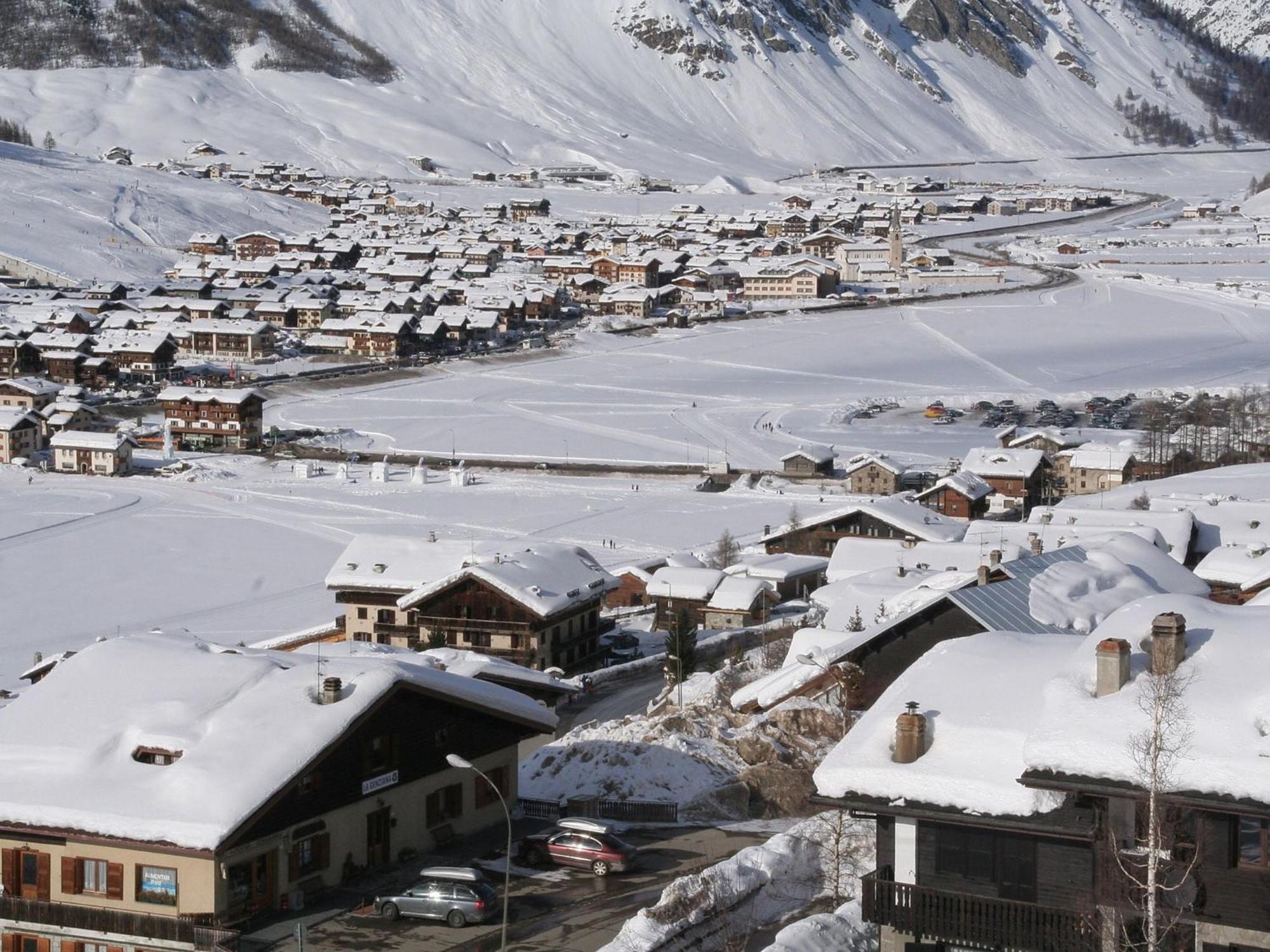 Large In Livigno